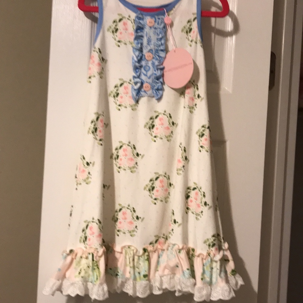 Sweet Honey Sweetly Spring Dreamer Gown w/ blooms